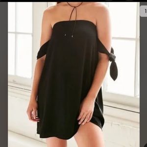 NOT FOR SALE - ISO Kimchi Blue Tie Shoulder Dress Size L